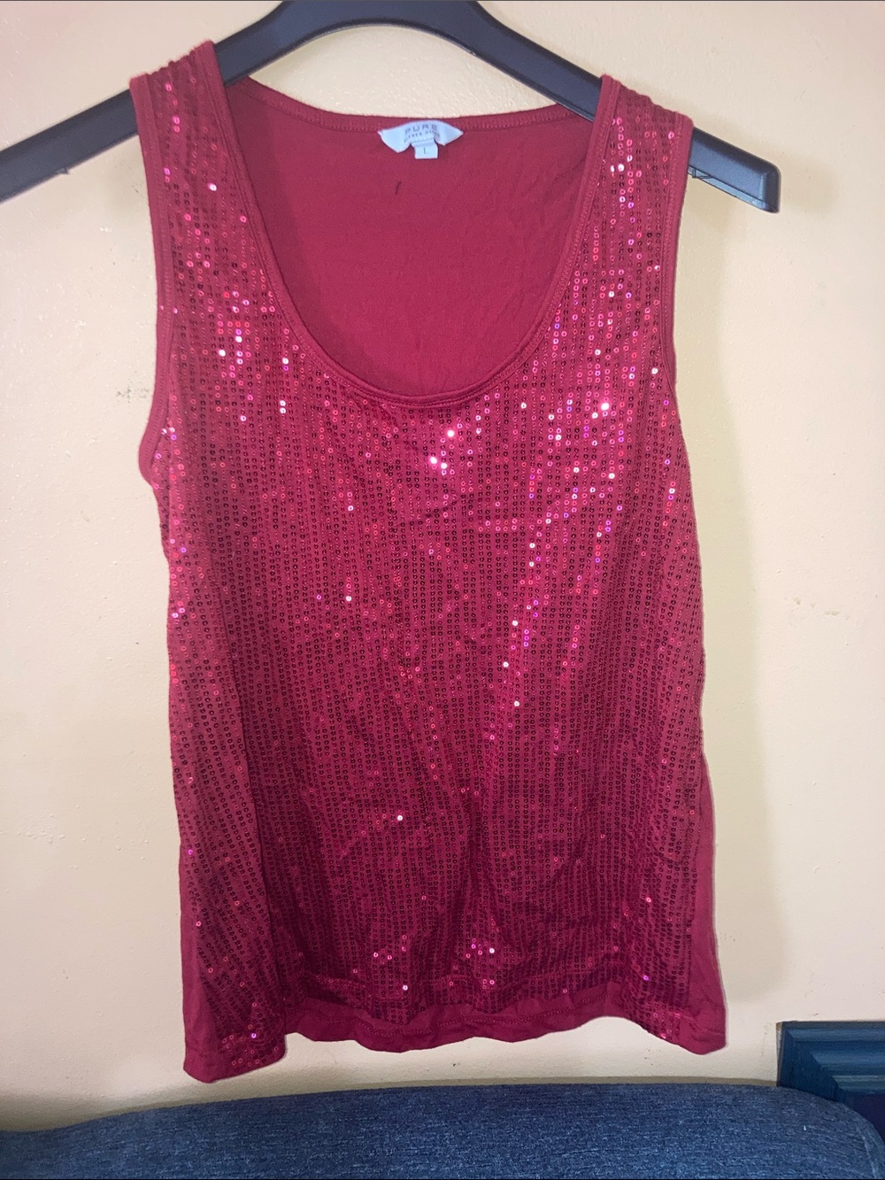 Pure Alfred sung Women's Red Sequin Tank Top